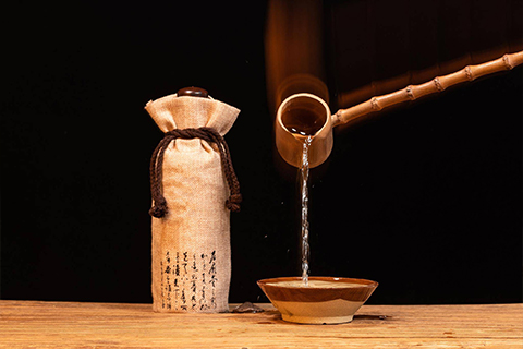 醬香拿鐵？！茅臺(tái)開(kāi)啟全新“醬香”打開(kāi)方式